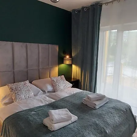 Izerski Widok - Z Tarasem, Osada Gorska Appartement *